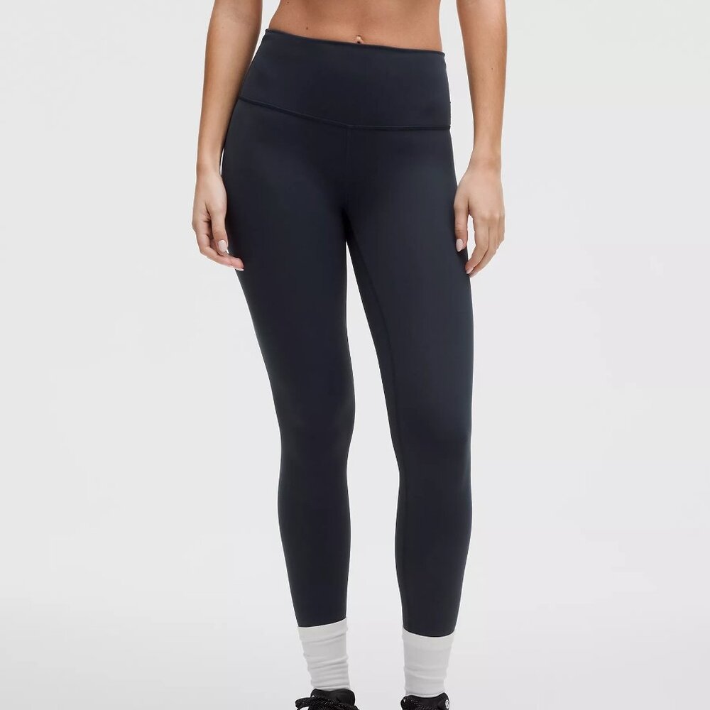 Lululemon Wunder Train leggings 28" True Navy Sz 16